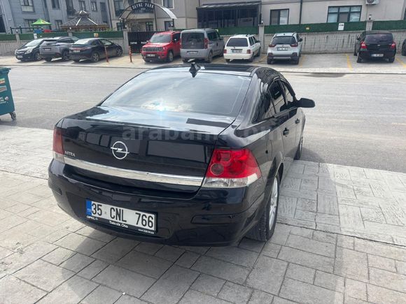 Sahibinden Opel Astra 1.6 Enjoy Plus 2013 Model Sakarya 121.000 km Siyah