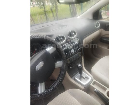 Sahibinden Ford Focus 1.6 Ghia 2006 Model