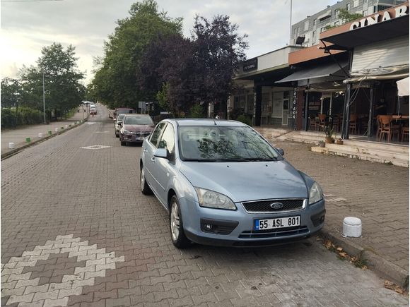 Sahibinden Ford Focus 1.6 Ghia 2006 Model
