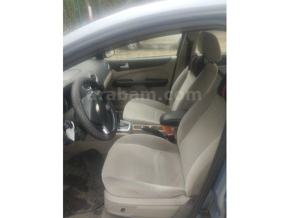 Sahibinden Ford Focus 1.6 Ghia 2006 Model