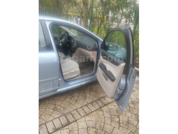 Sahibinden Ford Focus 1.6 Ghia 2006 Model