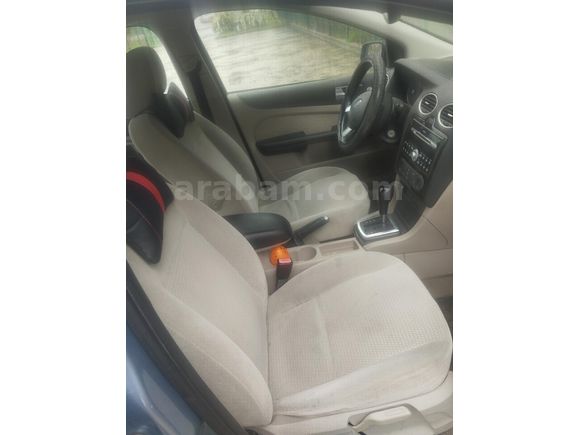 Sahibinden Ford Focus 1.6 Ghia 2006 Model