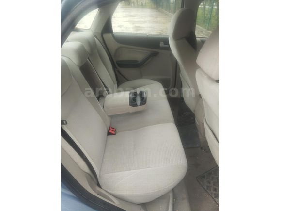 Sahibinden Ford Focus 1.6 Ghia 2006 Model