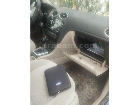 Sahibinden Ford Focus 1.6 Ghia 2006 Model