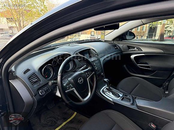 MY AUTO`DAN OPEL İNSİGNA 2.0 CDTİ OTOMATİK 248.000 KM 2012 MODEL