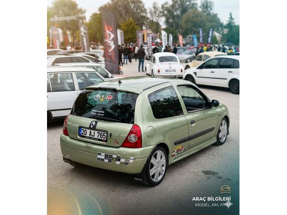 3 günlük fiyat 350 den düştü Sahibinden Renault Clio 1.6 Dynamique 2004 Model dijital klima