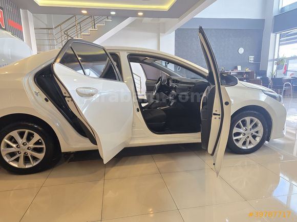 2014 MODEL TOYOTA COROLLA BENZİN/LPG OTOMATİK DEĞİŞENSİZ