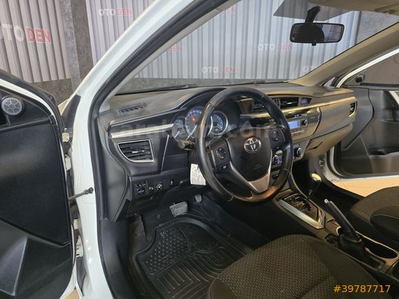 2014 MODEL TOYOTA COROLLA BENZİN/LPG OTOMATİK DEĞİŞENSİZ