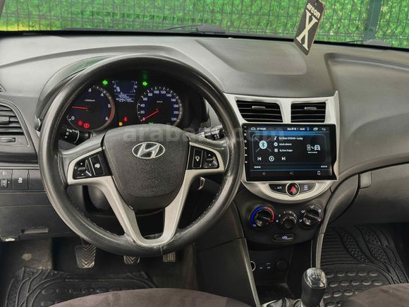 Sahibinden Hyundai Accent Blue 1.6 CRDI Mode Plus 2014 Model 