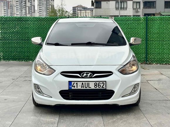 Sahibinden Hyundai Accent Blue 1.6 CRDI Mode Plus 2014 Model 