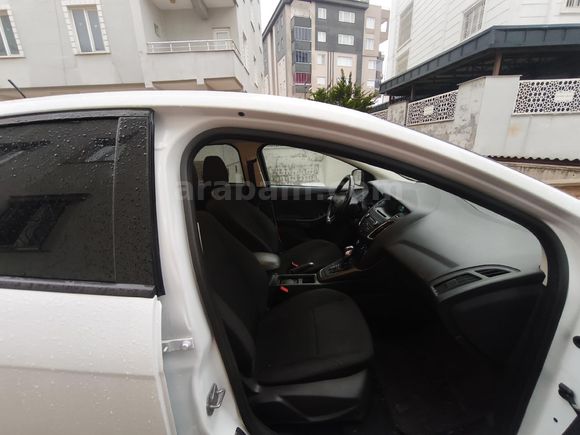 SAHİBİNDEN ACİL SATILIK  Ford Focus 1.6 Ti-VCT Style 2017 Model Gaziantep