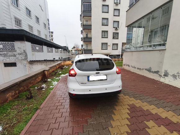 SAHİBİNDEN ACİL SATILIK  Ford Focus 1.6 Ti-VCT Style 2017 Model Gaziantep