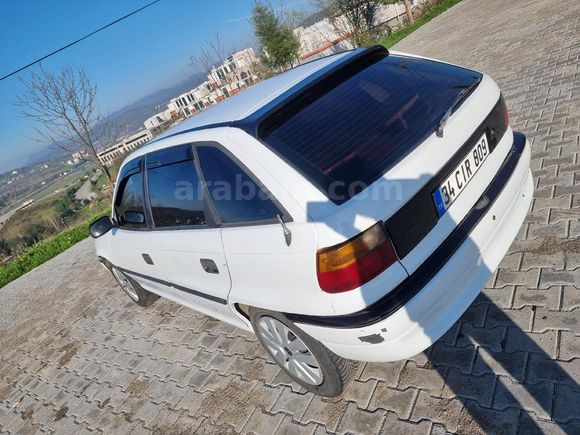 Sahibinden opel astra  gl 1995 hb 5 kapı beyaz