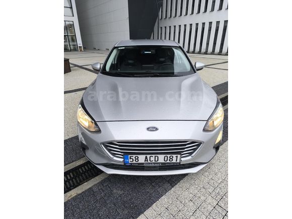 Sahibinden Ford Focus 1.5 TDCi Titanium 2020 Model Sivas 40.000 km Gri (metalik)