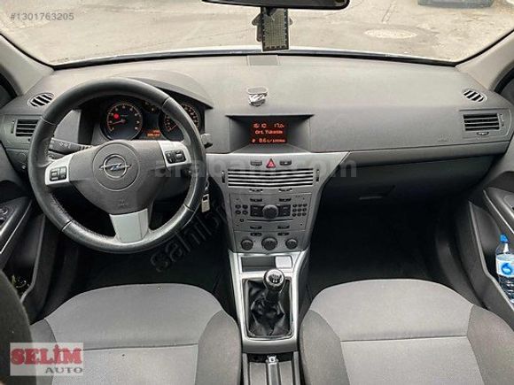 96.000 KM'DE ORJİNAL 2013 OPEL ASTRA 1.6 ESSENTİA KONFOR