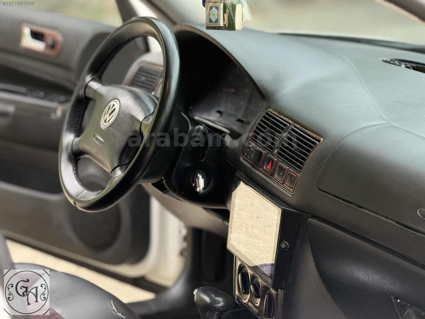 Galeriden Volkswagen Golf 1.6 Comfortline 1999 Model Osmaniye 345.000 km Beyaz 7
