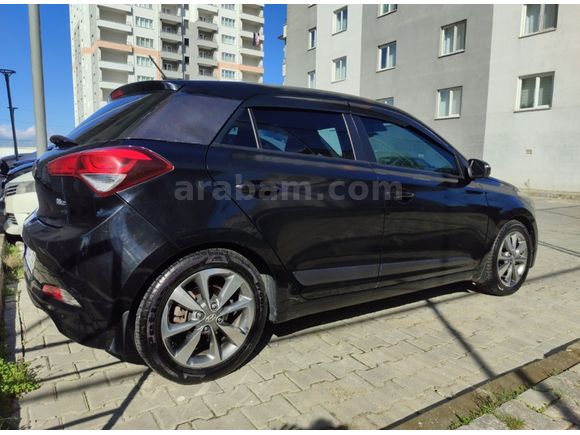 Memurdan Hyundai i20 1.2 MPI Elite Blue