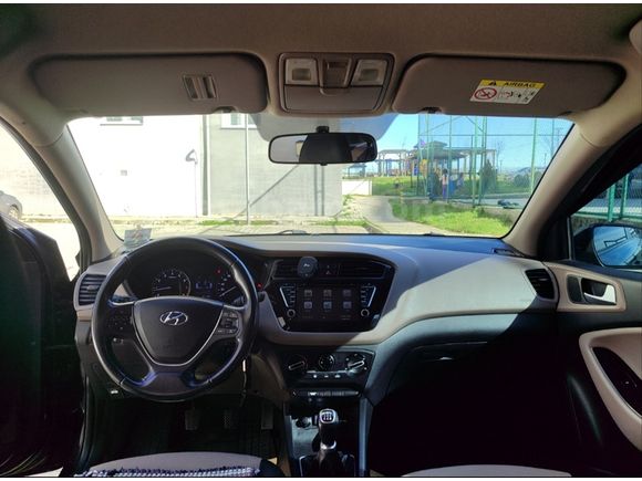 Memurdan Hyundai i20 1.2 MPI Elite Blue