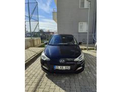 Memurdan Hyundai i20 1.2 MPI Elite Blue