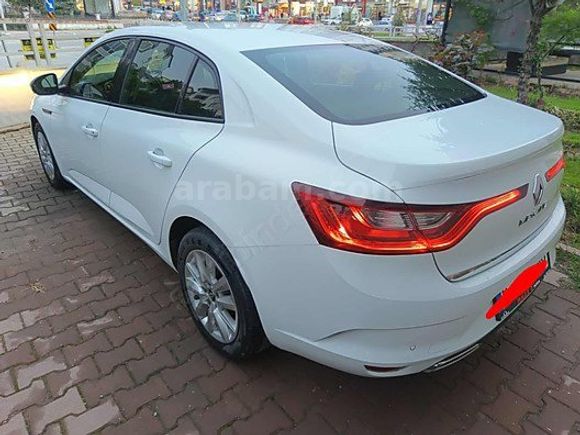 2021 MEGANE 4 1.5BLUE DCİ EDC BOYASIZ DEĞİŞENSİZ