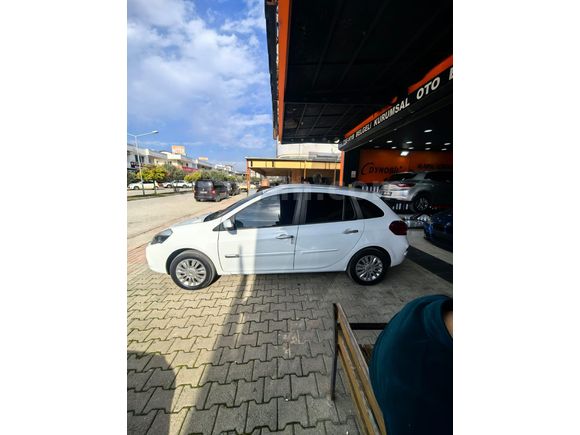 Sahibinden Renault Clio 1.2 Grandtour Extreme 2011 Model İzmir 56.000 km Beyaz