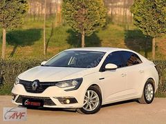 2020 MODEL RENAULT MEGANE IV 150 BİN KM DE OTOMATİK
