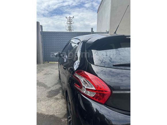 Sahibinden Peugeot 208 1.4 HDi Active 2013 Model 