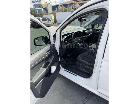 Sahibinden Volkswagen Caddy 2.0 TDI Style 2025 Model 