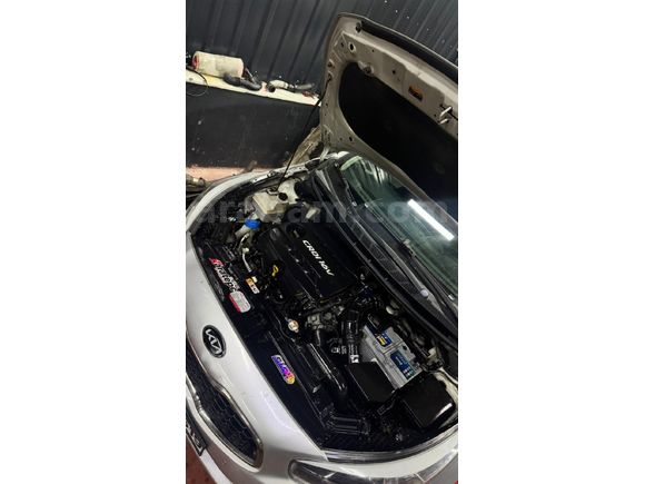 Sahibinden Kia Ceed 1.6 CRDi Premium 2012 Model