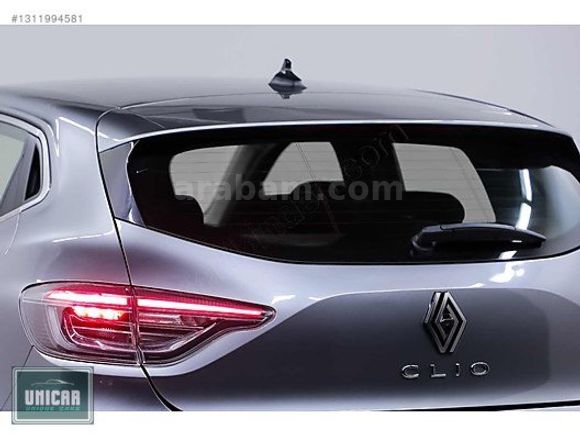 74.000 KM'DE 2024 MODEL CLİO EVOLUTİON YETKİLİ SERVİS BAKIMLI