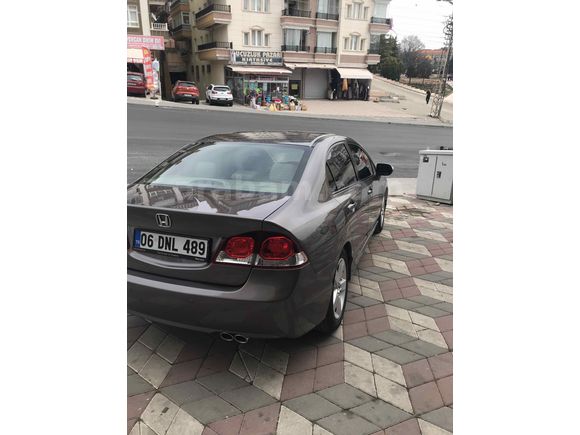 Sahibinden Honda Civic 1.6i VTEC Premium 2010 Model 