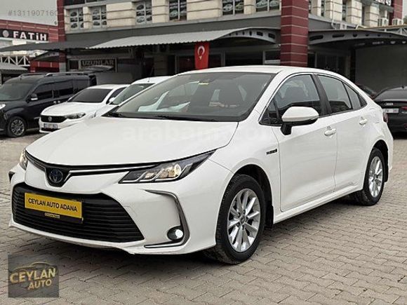 2021 BOYASIZ TOYOTA COROLLA 1.8 HYBRİD DREAM OTOMATİK 178 BİNDE