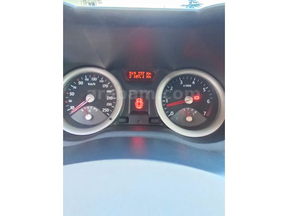 Sahibinden Renault Megane 1.6 Privilege 2005 Model 
