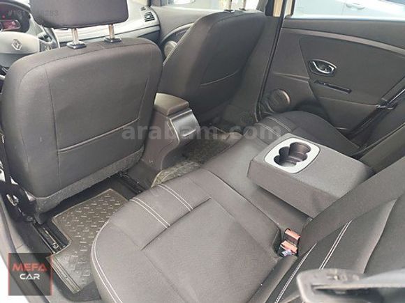 2014 RENAULT MEGANE KARTLİ HATASIZ BOYASIZ