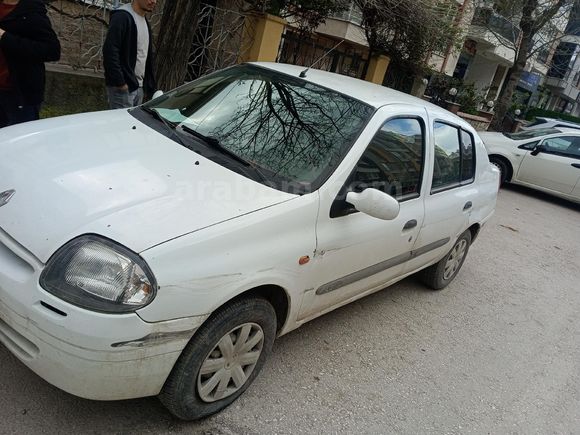 Sahibinden Renault Clio 1.4 RNA 2001 Model