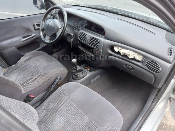 2003 MODEL 1.6 EXPRESSİON Renault Megane Trabzon KREDİ KARTINA 12 AYA KADAR TAKSİT İMKANI