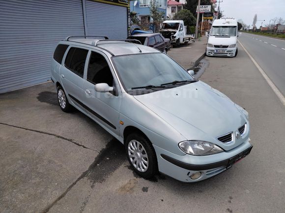 2003 MODEL 1.6 EXPRESSİON Renault Megane Trabzon KREDİ KARTINA 12 AYA KADAR TAKSİT İMKANI