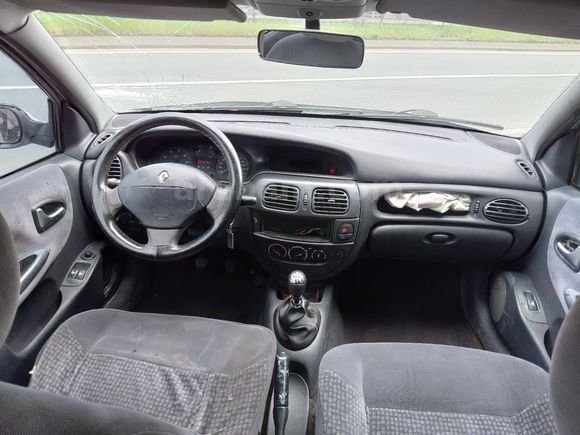 2003 MODEL 1.6 EXPRESSİON Renault Megane Trabzon KREDİ KARTINA 12 AYA KADAR TAKSİT İMKANI