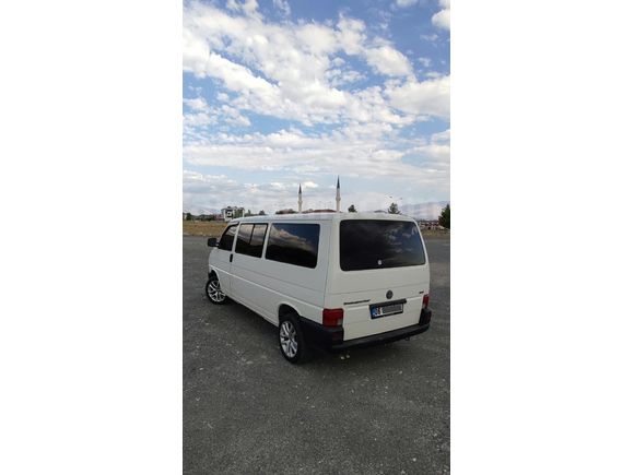 OTOMOBIL RUHSATLI TRANSPORTER 2.5 TDI