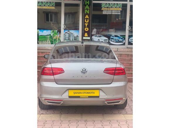 R LİNE DONANIMLI KM ORJINAL 243 BİN