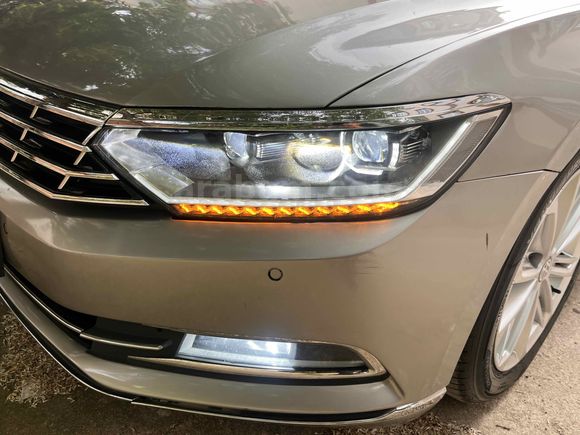 R LİNE DONANIMLI KM ORJINAL 243 BİN