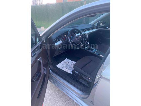 R LİNE DONANIMLI KM ORJINAL 243 BİN