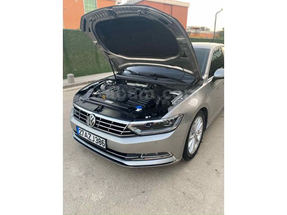 R LİNE DONANIMLI KM ORJINAL 243 BİN