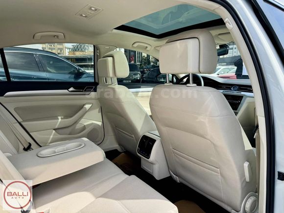 2019-PASSAT-BOYASIZ-CAM TAVAN