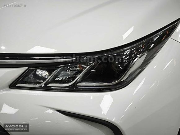 AVCIOĞLU - 2025 TOYOTA COROLLA 1.5 VISION PLUS HATASIZ BOYASIZ