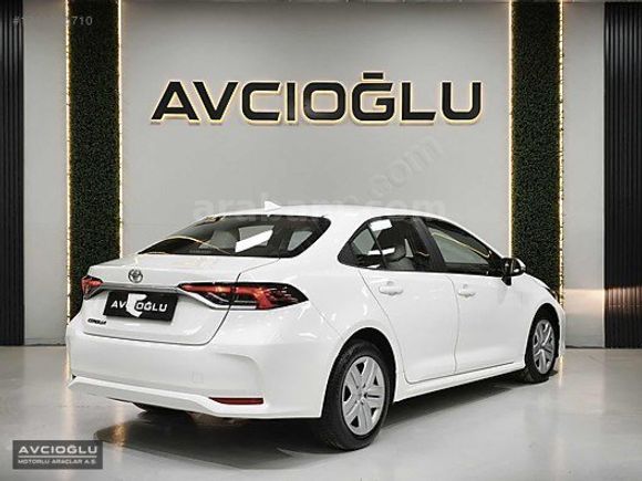 AVCIOĞLU - 2025 TOYOTA COROLLA 1.5 VISION PLUS HATASIZ BOYASIZ