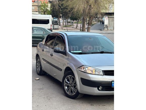 Sahibinden Renault Megane 1.6 Authentique 2007 Model
