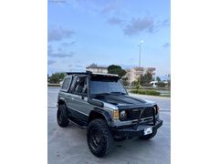 1990 Mitsubishi Pajero/Sıfır motor/extralı masrafsız en uygunu