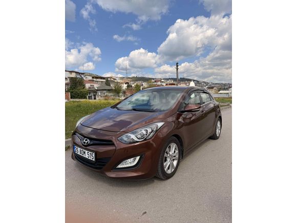 Sahibinden Hyundai i30 1.6 CRDi Style 2012 Model 