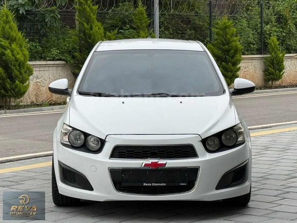 REVA OTOMOTİV 2011 CHEVROLET AVEO 1.4LTZ OTOMATİK 199 KM